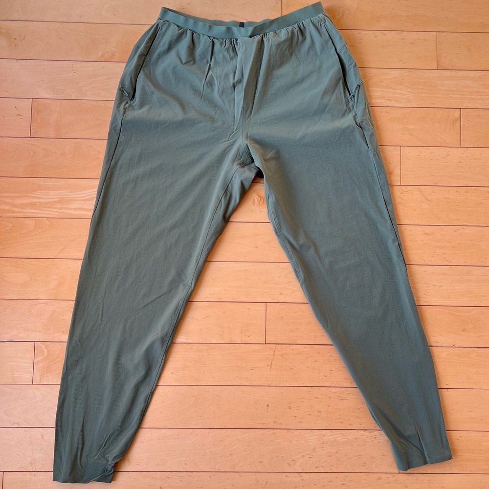 Lululemon Surge Jogger